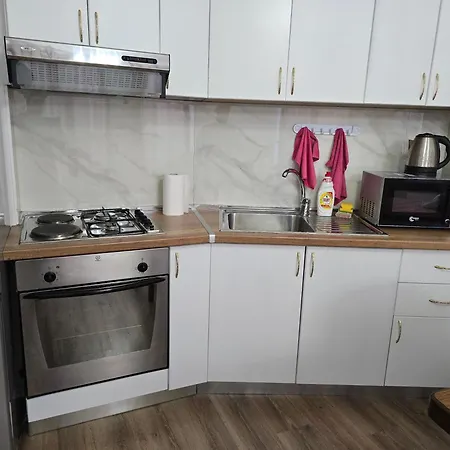 Urban Hideout * Τίρανα